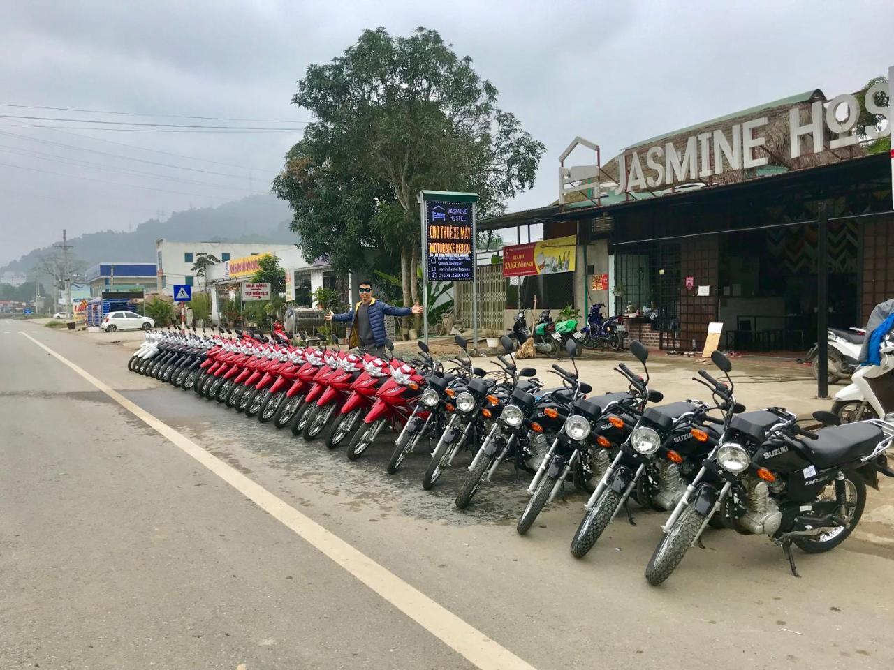 Jasmine Hostel And Motorbike Tours Ha Giang Bagian luar foto